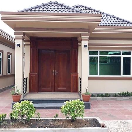 Serei Saophoan Villa Homestay Sisophon Exterior foto